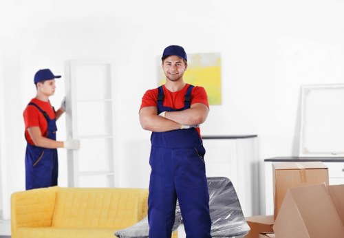 Student storage in Dagenham for boxes and luggage