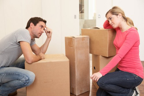 Efficient man and van moving support in Dagenham